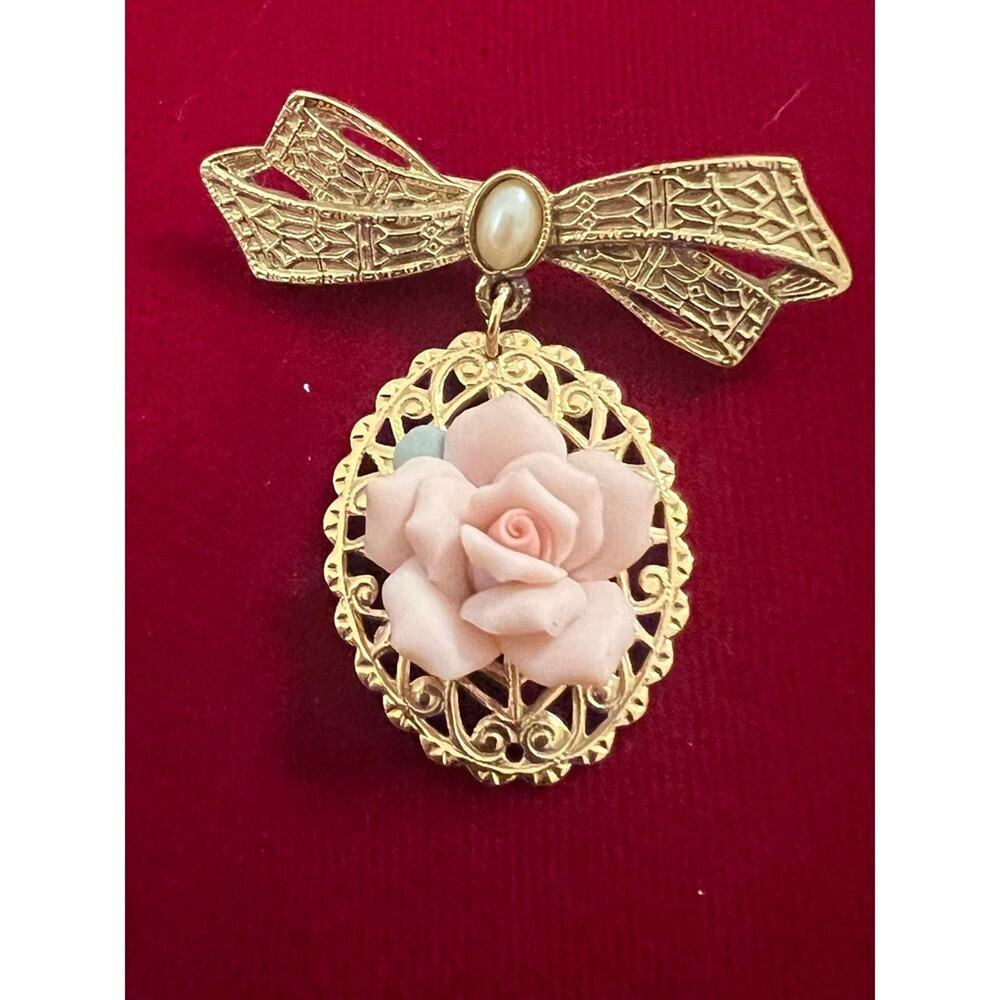 Vintage 1928 rose brooch